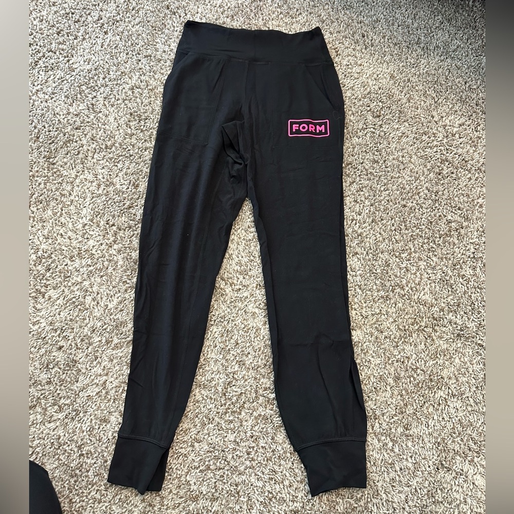 Lululemon form leggings